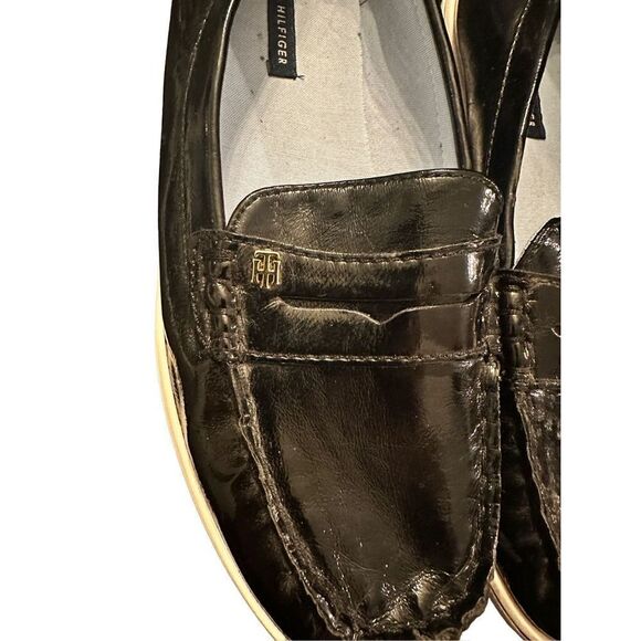 Tommy Hilfiger Slip On Patent Leather Tennis Shoes Casual - Picture 5 of 11